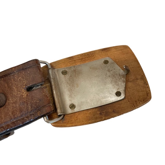 Vintage Leather Belt & Wooden Buckle 40” - Picture 4 of 12